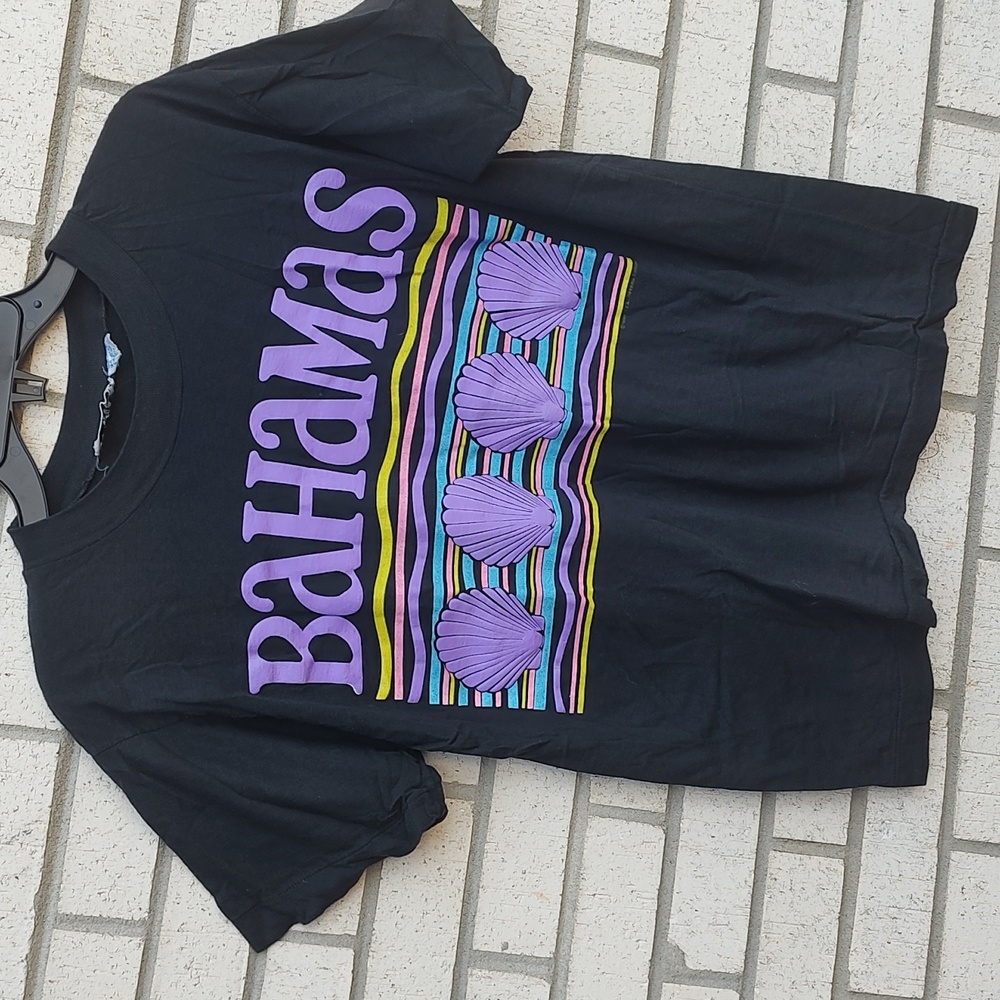 Bahamas Black T-shirt